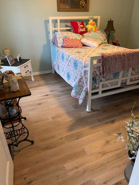 Hallmark Floors Crestline Solid Monroe Oak install install by Hartwell Flooring Center